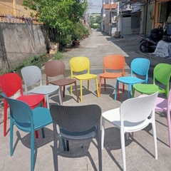 Ghế Nhựa Đúc Hol Sankyo Cao Cấp