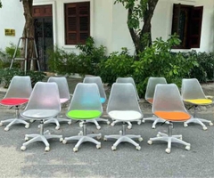 Ghế Văn Phòng Eames Nhựa Trong Suốt Chân Xoay Nhập Khẩu
