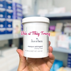 Mặt nạ đất sét cho da dầu mụn Jean D’Arcel Clearing Mask giúp kiềm dầu, giảm mụn, thu nhỏ lỗ chân lông
