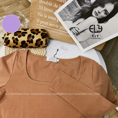 Áo croptop tay dài cổ vuông thun ôm body crotop nữ vải cotton borip co giãn tốt ELY204