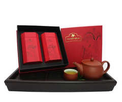 Hộp Trà Tân Cương Hứng Dừa - Quà Tặng Cao Cấp