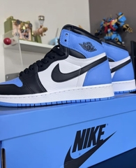 Giày Nike Air Jordan 1 Retro High OG University Blue/UNC Toe DZ5485-400