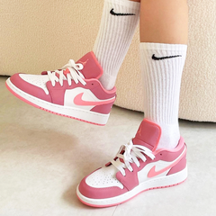 Air Jordan 1 Low Desert Berry