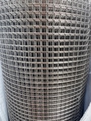 Lưới Hàn 304 ; Ô 1.2 phân (Hàng thị trường)