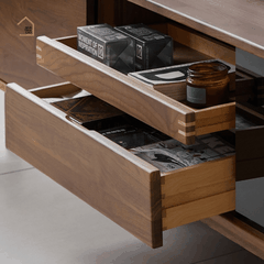 TENO, Kệ tivi thiết kế sang trọng, TTV_090, 180x40x50cm, Gỗ cao su phủ Veneer, Nội thất Nhà trên cao