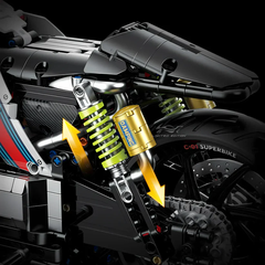 60520 HỘP LOGO RÁP XE MOTO 2616 MIẾNG TL 15 RACEFORGE CHASE THE PULSE 27CMX18CMX50.3CM ( DẠNG MECHA CÓ THỂ THAY ĐỔI)