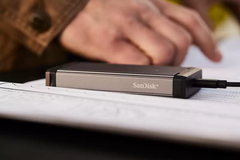 Đầu đọc thẻ nhớ SanDisk PRO-READER SD/microSD Expresss Type-C 3.2 SDDR-A451-GNPNN - Bảo hành 3 năm