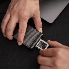 Thẻ nhớ CFexpress type B SanDisk PRO-CINEMA 320GB upto 1700MB/s SDCFEC-320G-GN4NN - Bảo hành 7 năm