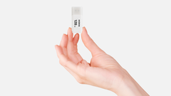 USB 2.0 KIOXIA TransMemory U202 32GB upto 100MB/s LU202W032GG4 Trắng  - Bảo hành 5 năm