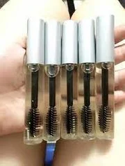 Vỏ chai chuốt mi mascara