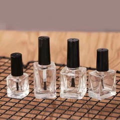 Chai sơn móng tay nhiều mẫu mã 10ml, 12ml, 15ml
