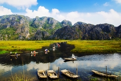 Ninh Binh 2 Days 1 Night Tour | Trang An – Bai Dinh Pagoda – Van Long Wetland Nature Reserve