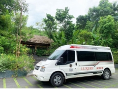 Bus Mai Chau to Hanoi Limousine minivan 11 seater