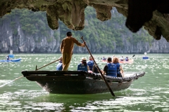 Explore Ha Long Bay 3 Days 2 Night with 4-star Mila Overnight Cruise