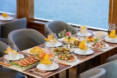 Lan Ha Bay full day tour - D'charme Luxury Cruise 5-star