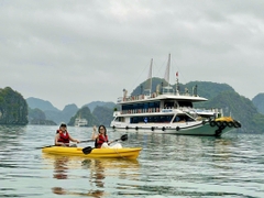 Lan Ha Bay full day tour - Cat Ba Dream Cruise 5-star