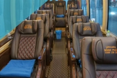 Hanoi to Ha Giang Bus | 13-Seater Limousine