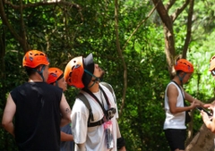 Quang Binh Day Tour: Discover Phong Nha Cave and Ozo Park