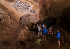 Quang Binh Tour 3 Days 2 Nights: Phong Nha Cave - Dark Cave - Paradise Cave - Mooc Spring