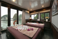 Explore Ha Long Bay 3 Days 2 Night with 4-star Mila Overnight Cruise