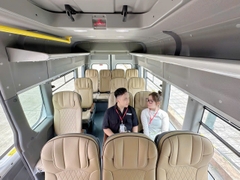 Limousine Hanoi to Ninh Binh | Limousine 15 seaters
