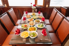 Lan Ha Bay Day Tour VIP 1 From Hanoi/ Ninh Binh/ Halong| 4-star Daiichi Cruise