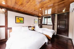 Cat Ba 3 Days, 2 Nights | 01 night on Luxury Cruise & 01 night at Hotel