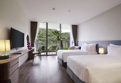 Premier Mountain View