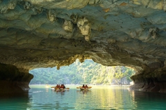 2 Days 1 Night Ha Long Bay - Lan Ha Bay Cruise Tour | La Casta Cruise 5 Star