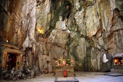From Hoi An/ Da Nang: Marble Mountains – Monkey Mountain – Am Phu Cave – Da Nang By Night And Cruise