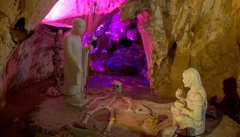 From Hoi An/ Da Nang: Marble Mountains - Monkey Mountain - Am Phu Cave Sunset Tour