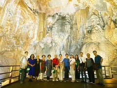 From Dong Hoi-Quang Binh: Paradise Cave & Dark Cave 1 Day Trip