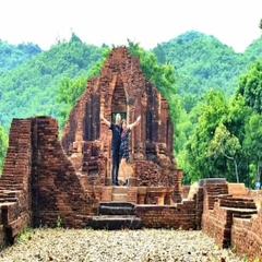 From Hoi An: My Son Holyland Luxury Tour (Half-day)