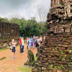 From Hoi An: My Son Holyland Luxury Tour (Half-day)