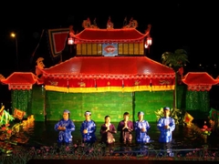 Ho Chi Minh’s NightLife Tour: Water Puppet Show & Dinner On Cruise