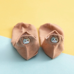 Tất cổ ngắn thêu hình mèo cam phía sau