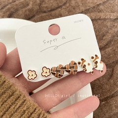 Set khuyên tai hình chân mèo 6 món