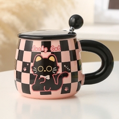 Cốc sứ mèo đen họa tiết caro hồng kèm thìa 400ml
