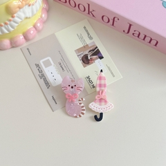 Đôi kẹp tóc hình ô và mèo con