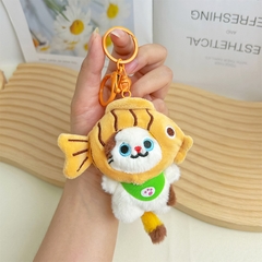 Móc khóa bông mèo đội mũ bánh cá taiyaki