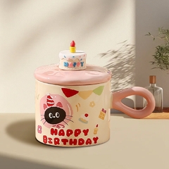 Cốc mèo Happy brithday, nắp có hình bánh sinh nhật 380ml