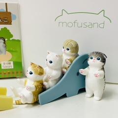 Hộp blind box Mofusand chơi cầu trượt