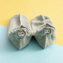 Tất cổ ngắn thêu hình mèo cam phía sau