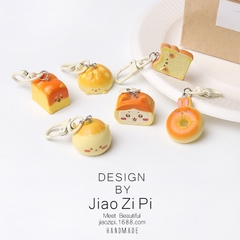 Móc khóa hình mèo bánh mì nướng