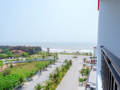 Phòng Deluxe twin view FLC và Biển