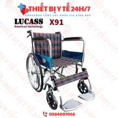 Xe lăn Lucass X91 có phanh vải kẻ hoặc da gác chân gấp gọn