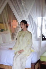 BÀ BA ÁNH VÀNG