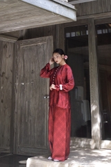 BÀ BA ĐỎ TRẦM