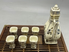 Bộ ấm rót rượu vẽ vàng 24k  gốm Chu Đậu