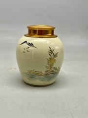 Hộp đựng trà cảnh đồng quê cao 13cm gốm Chu Đậu vẽ vàng 24k